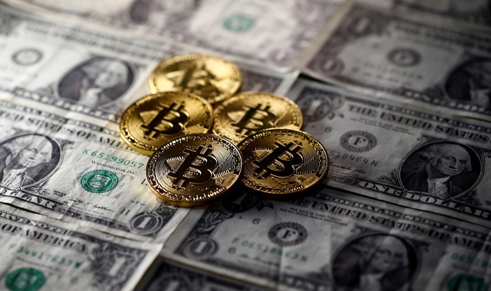 bitcoin and money 